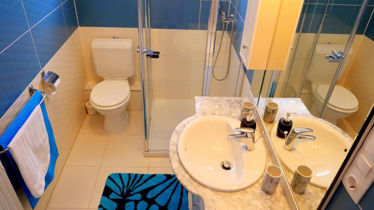 Papp Apartmanhaz Apartment วอนยาร์ควาเชกี ภายนอก รูปภาพ