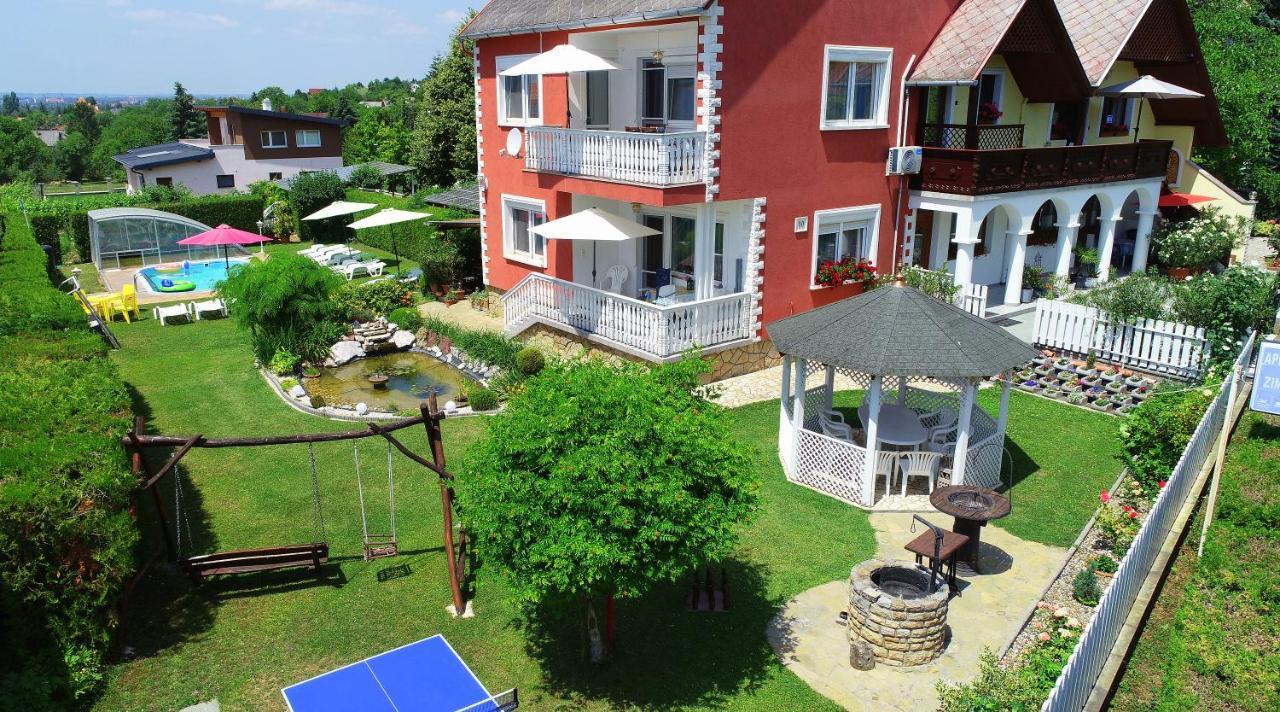 Papp Apartmanhaz Apartment วอนยาร์ควาเชกี ภายนอก รูปภาพ