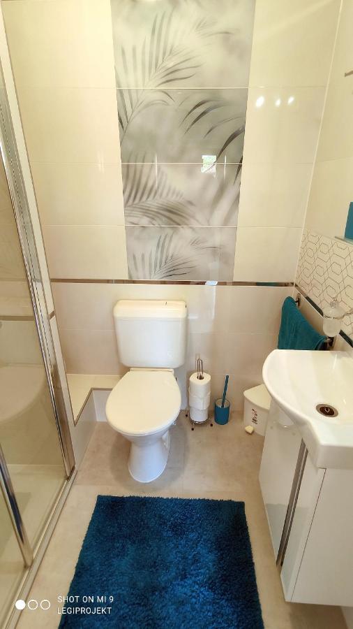 Papp Apartmanhaz Apartment วอนยาร์ควาเชกี ภายนอก รูปภาพ